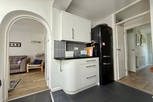 Kitchen- click for photo gallery